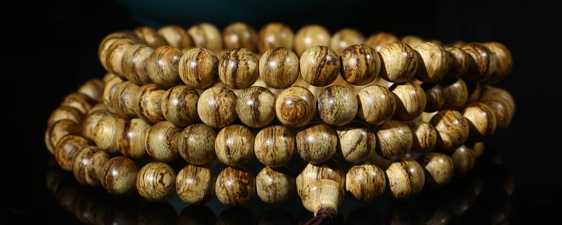 沉香与檀香的区别是什么，本质和珍贵度均不同