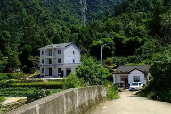 如何退出宅基地，村民可自愿退出宅基地