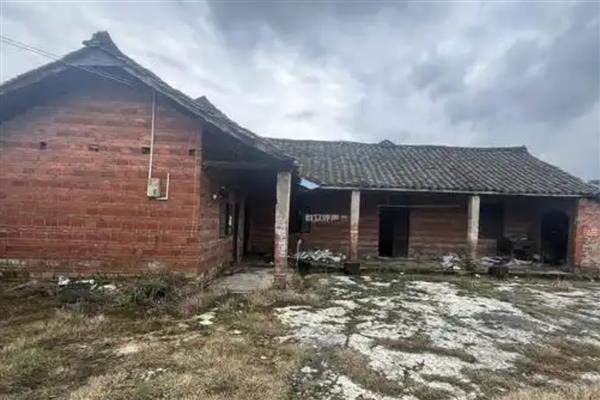 如何退出宅基地，村民可自愿退出宅基地