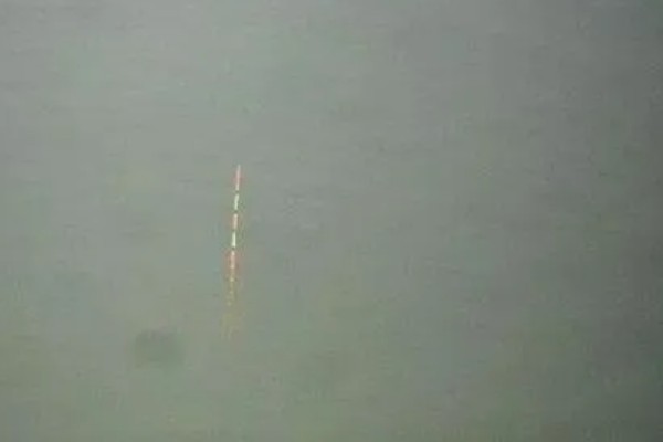 钓鳊鱼钓底合适吗，一般情况下建议钓底